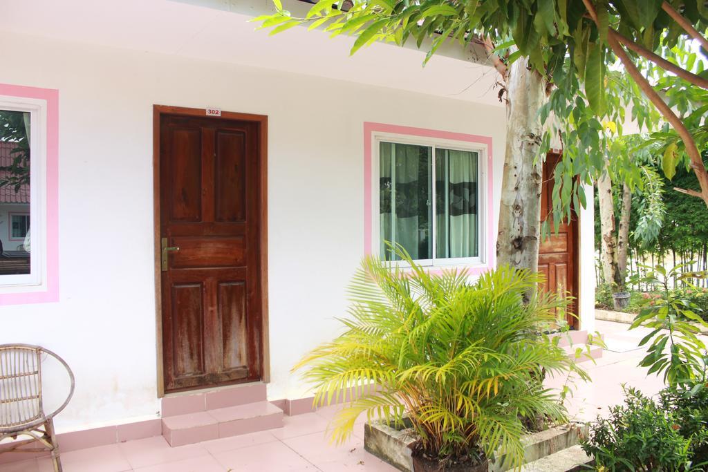 Manita Anna Guesthouse Jullyanna Before Sihanoukville Ngoại thất bức ảnh